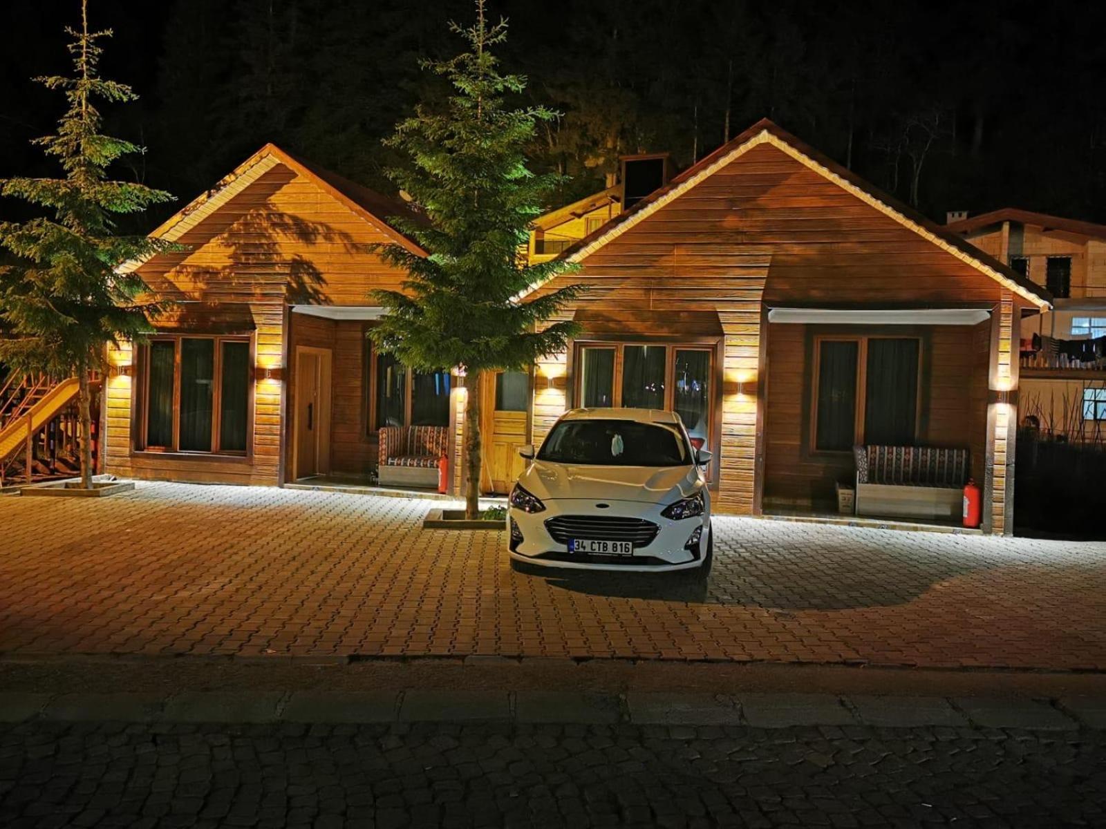 Aparthotel Zeren Bungalov Uzungöl Exteriér fotografie